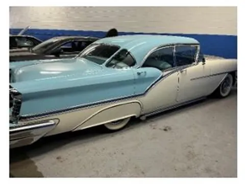 1957 Oldsmobile 98 Holiday Sedan