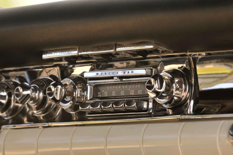1957 Oldsmobile 98 - Image 10 of 12