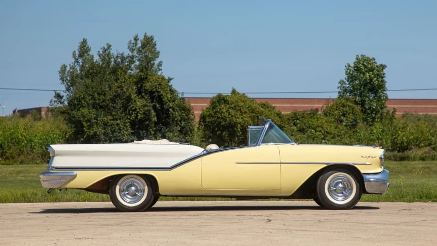 1957 Oldsmobile 98 - Image 8 of 20