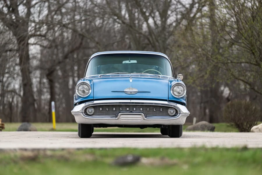 1957 Oldsmobile 98 - Image 4 of 31