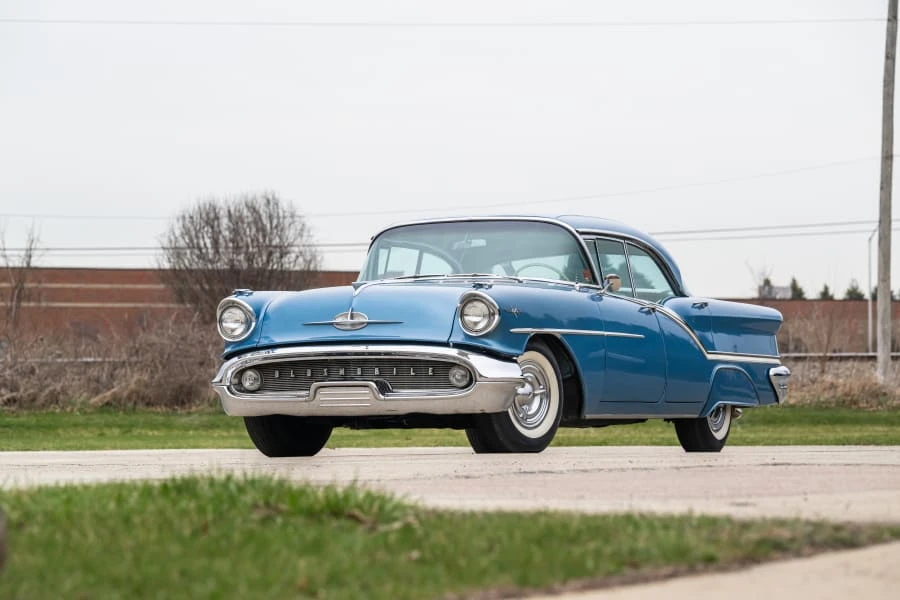 1957 Oldsmobile 98 - Image 8 of 31