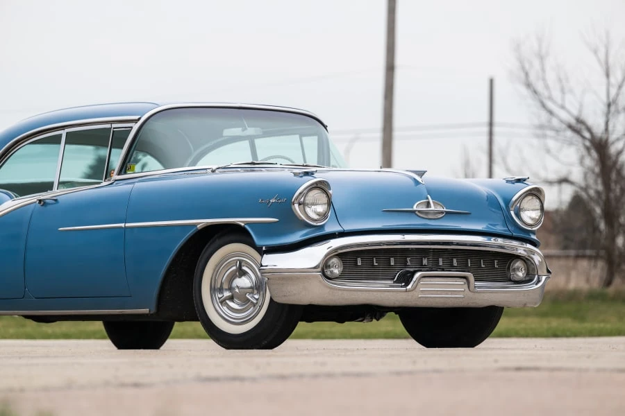 1957 Oldsmobile 98 - Image 16 of 31