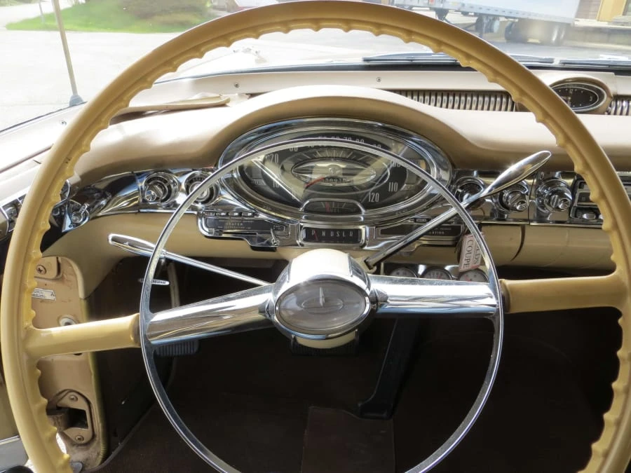 1957 Oldsmobile 98 - Image 16 of 27