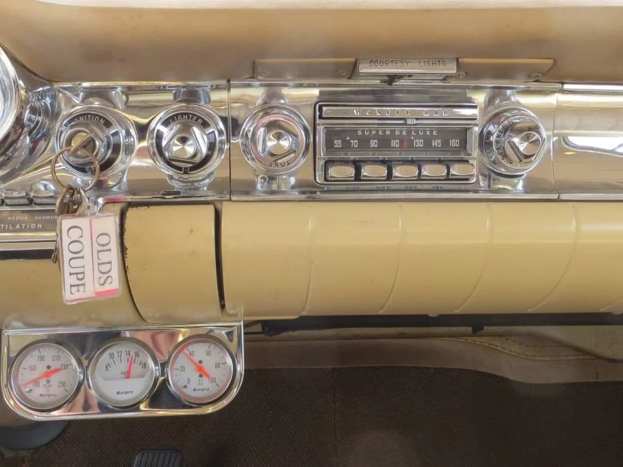 1957 Oldsmobile 98 - Image 18 of 27