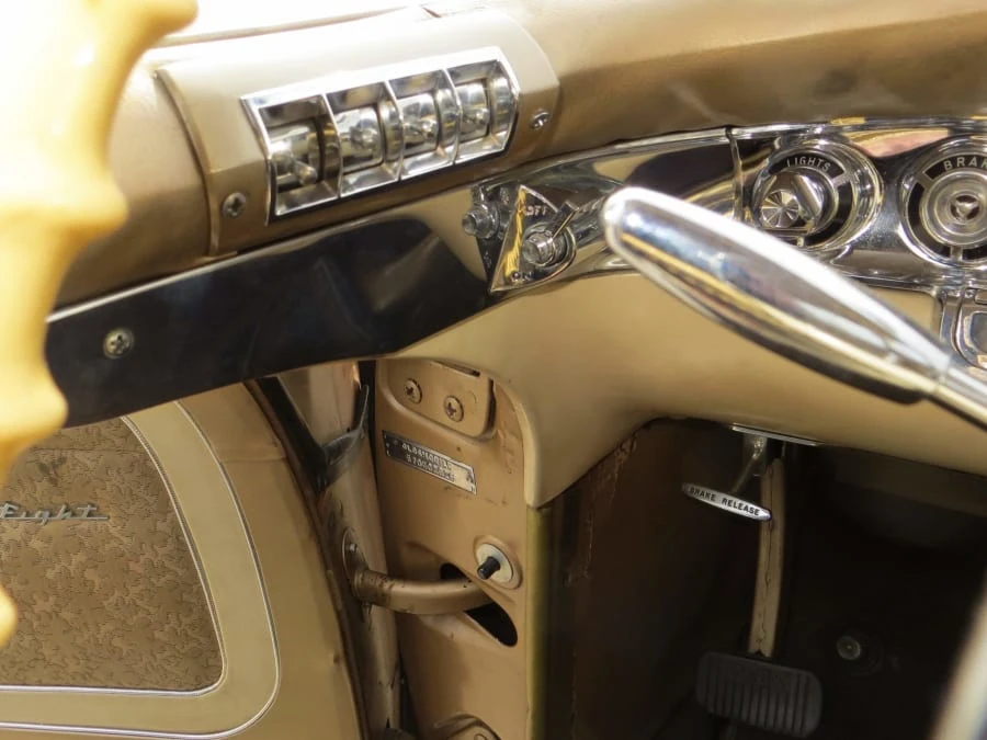 1957 Oldsmobile 98 - Image 22 of 27