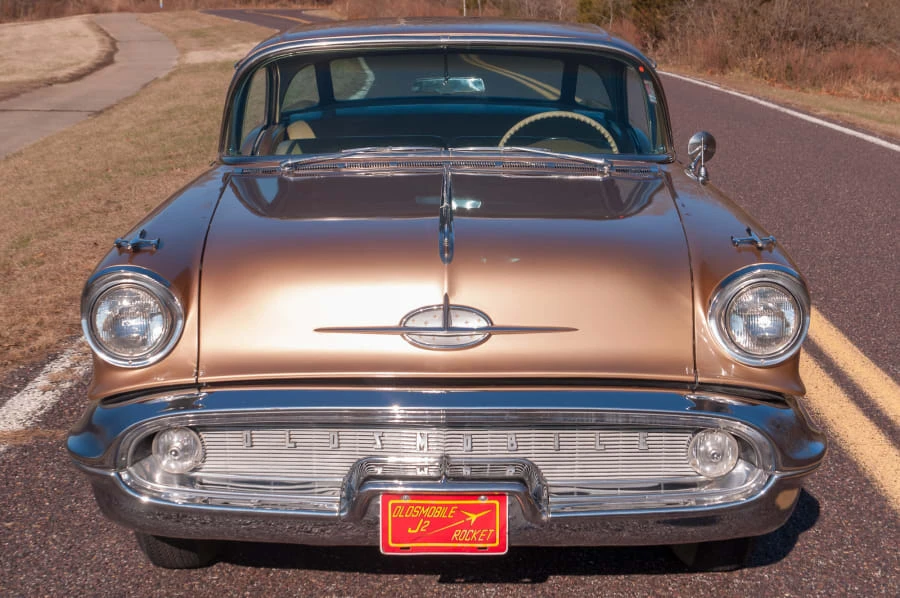 1957 Oldsmobile 98 - Image 7 of 12