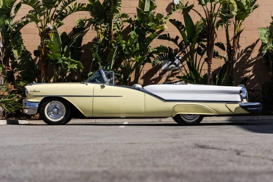 1957 Oldsmobile 98 - Image 14 of 31