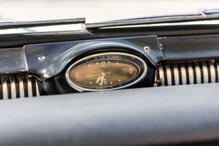 1957 Oldsmobile 98 - Image 23 of 31