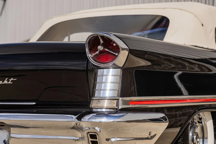 1957 Oldsmobile 98 - Image 16 of 31
