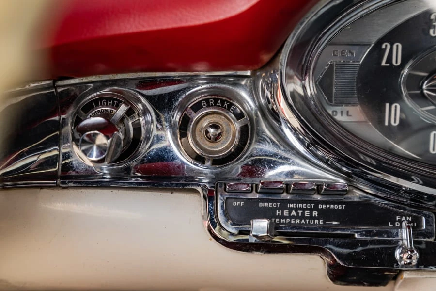 1957 Oldsmobile 98 - Image 28 of 31