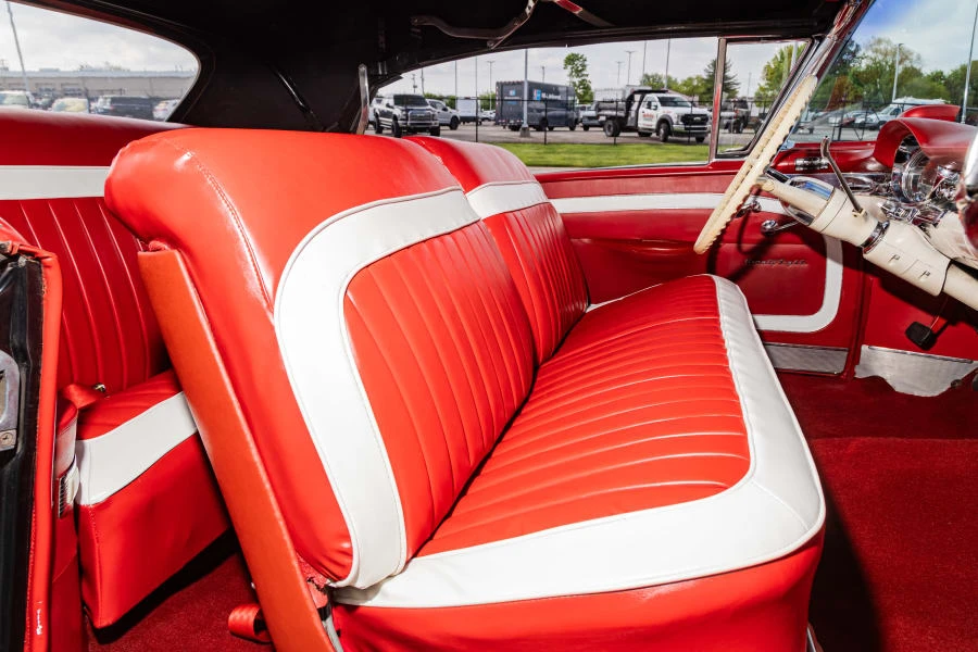 1957 Oldsmobile 98 - Image 26 of 31
