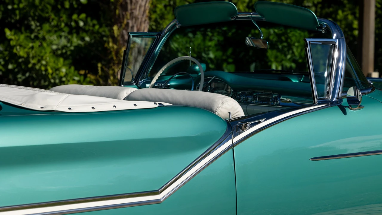 1957 Oldsmobile 98 - Image 28 of 31