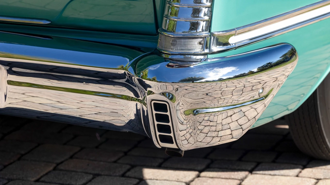 1957 Oldsmobile 98 - Image 22 of 31