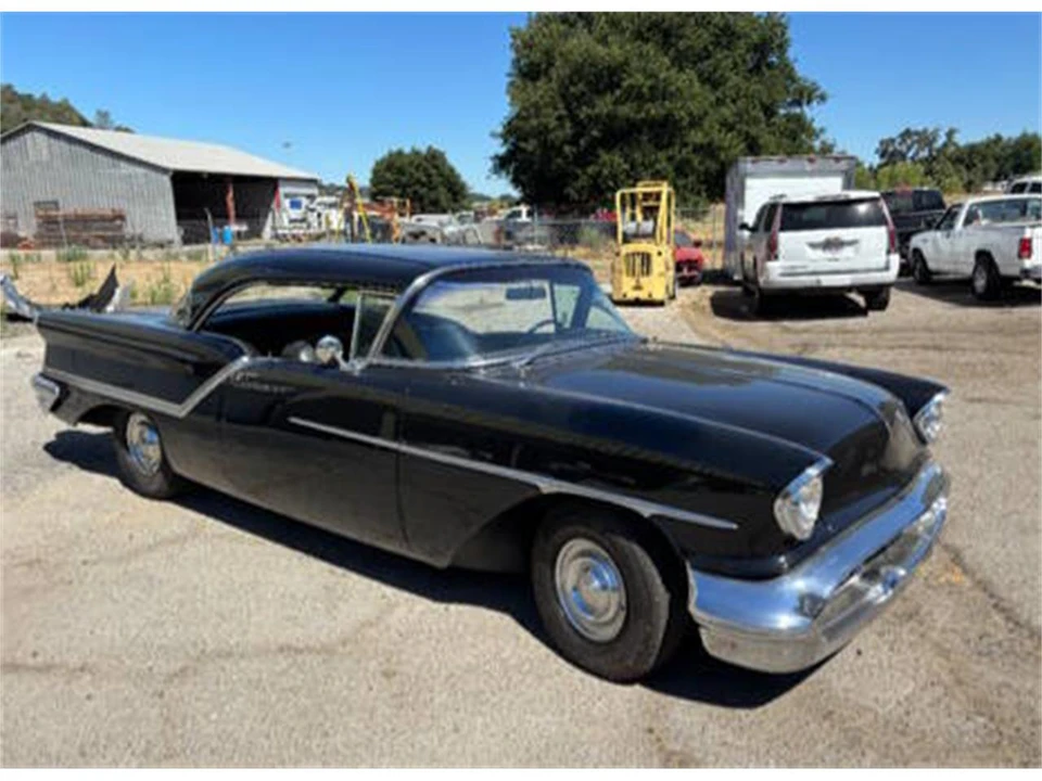 1957 Oldsmobile 88 - Image 19 of 30