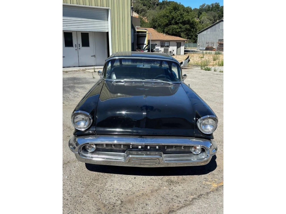 1957 Oldsmobile 88 - Image 26 of 30