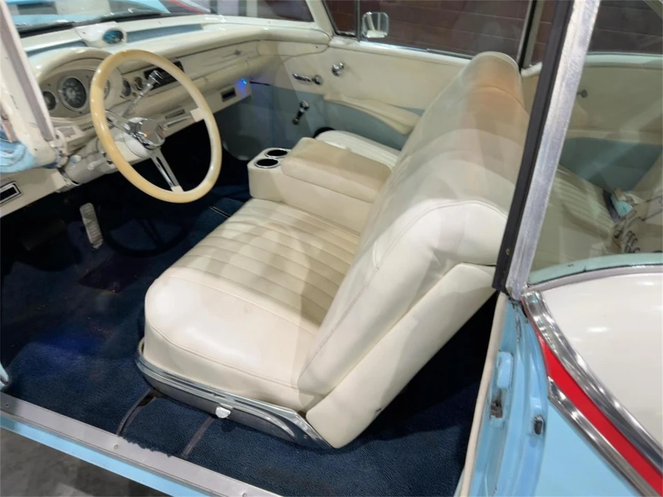 1957 Oldsmobile 88 - Image 17 of 23