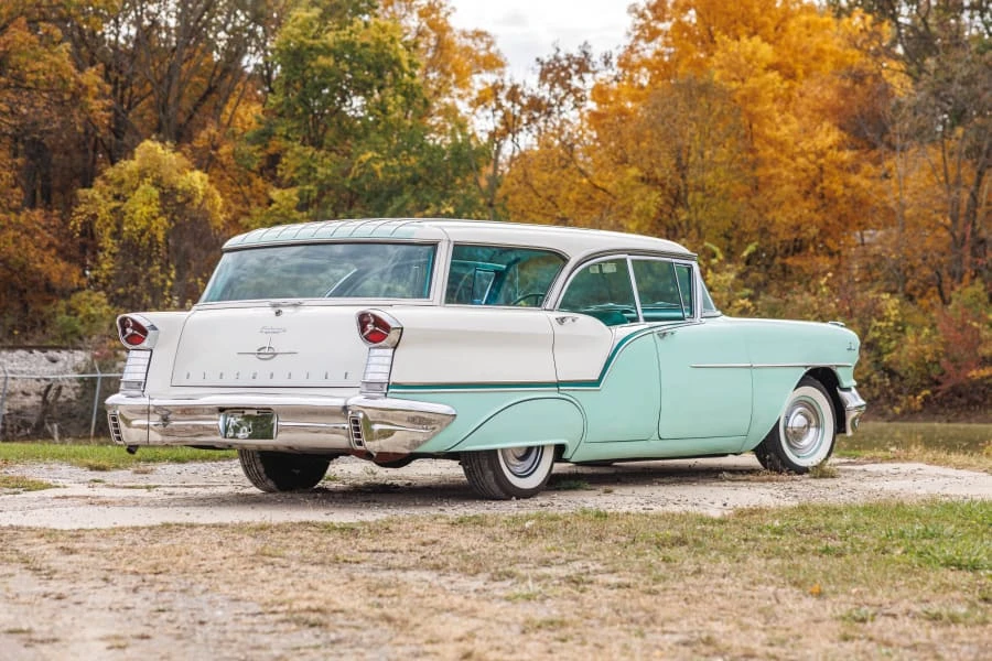 1957 Oldsmobile 88 - Image 7 of 31