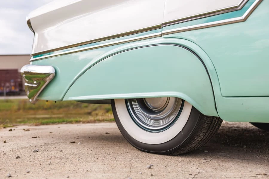 1957 Oldsmobile 88 - Image 25 of 31