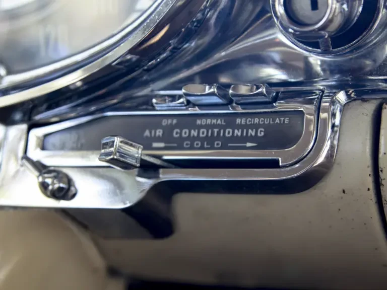 1957 Oldsmobile 88 - Image 24 of 31