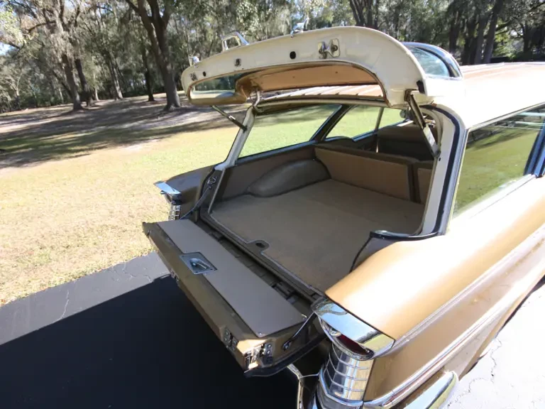 1957 Oldsmobile 88 - Image 18 of 31