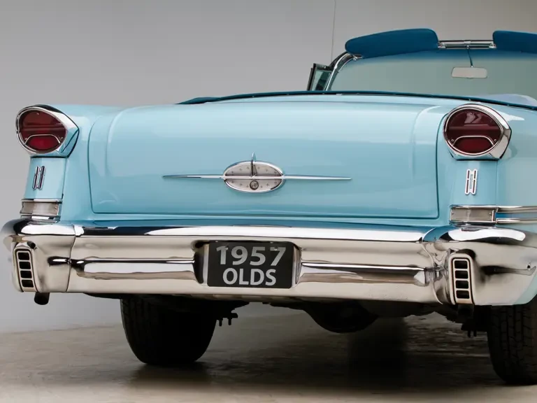 1957 Oldsmobile 88 - Image 9 of 21