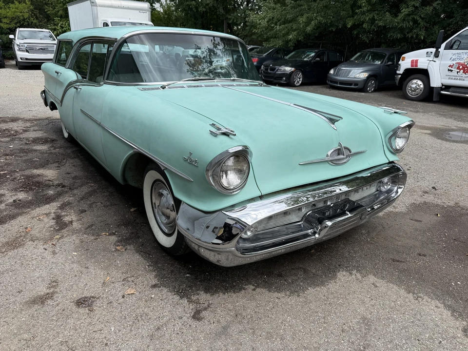 1957 Oldsmobile 88 - Image 14 of 31