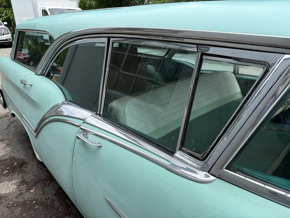 1957 Oldsmobile 88 - Image 24 of 31