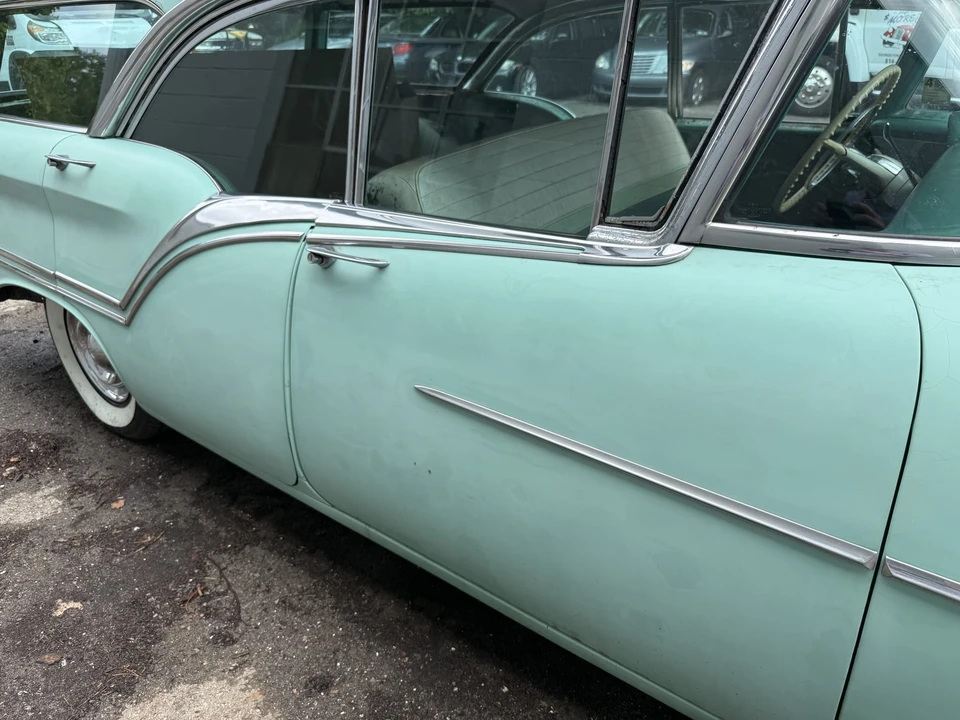1957 Oldsmobile 88 - Image 23 of 31
