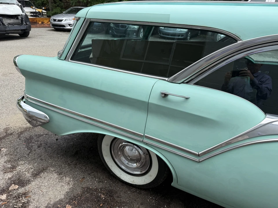 1957 Oldsmobile 88 - Image 21 of 31
