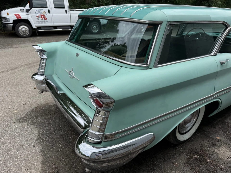 1957 Oldsmobile 88 - Image 20 of 31