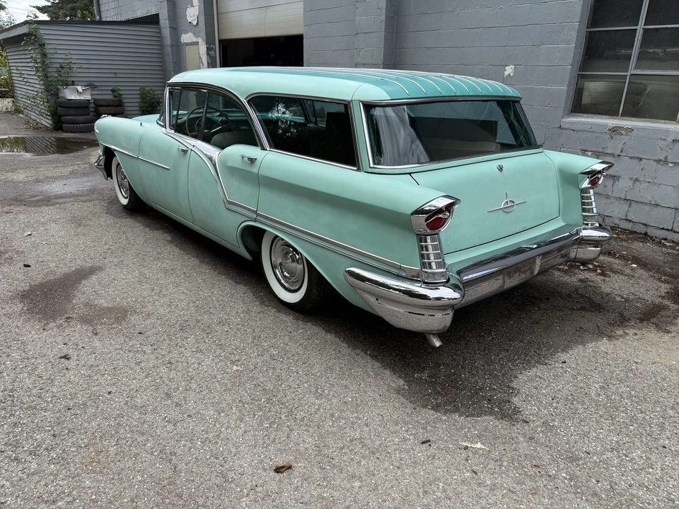 1957 Oldsmobile 88 - Image 9 of 31