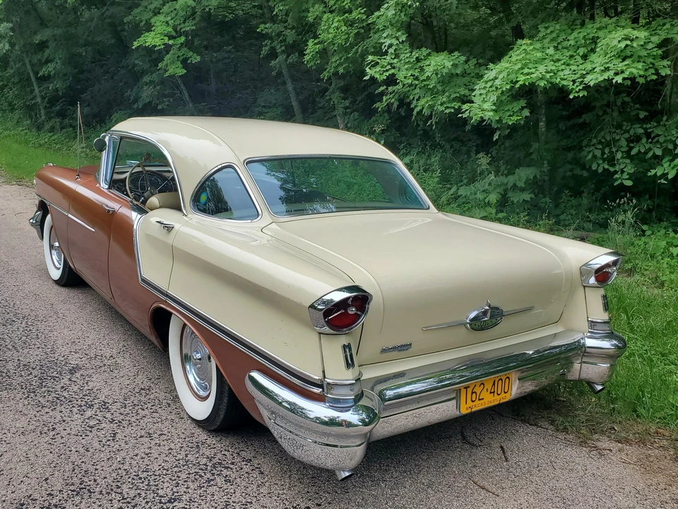 1957 Oldsmobile 88 - Image 20 of 31