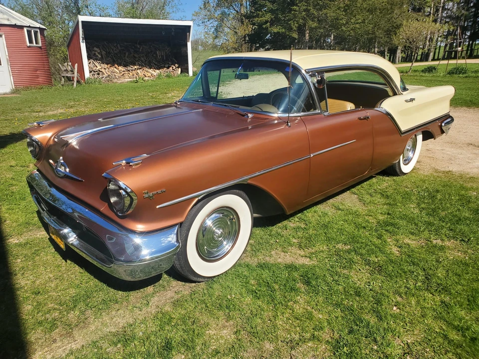 1957 Oldsmobile 88 - Image 4 of 31