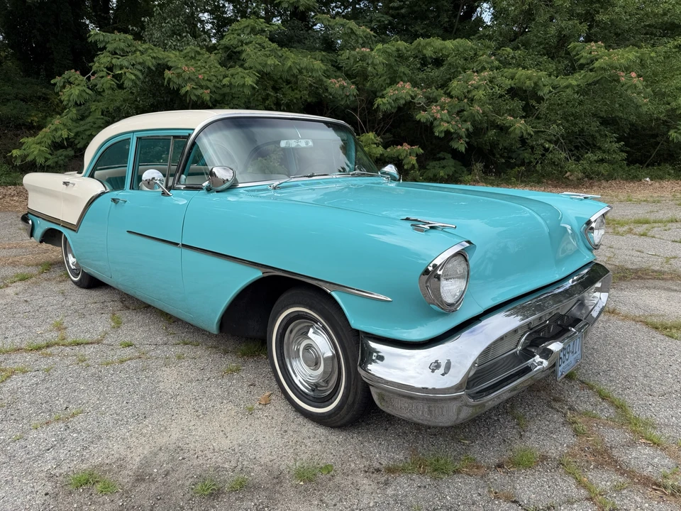 1957 Oldsmobile 88 - Image 5 of 31