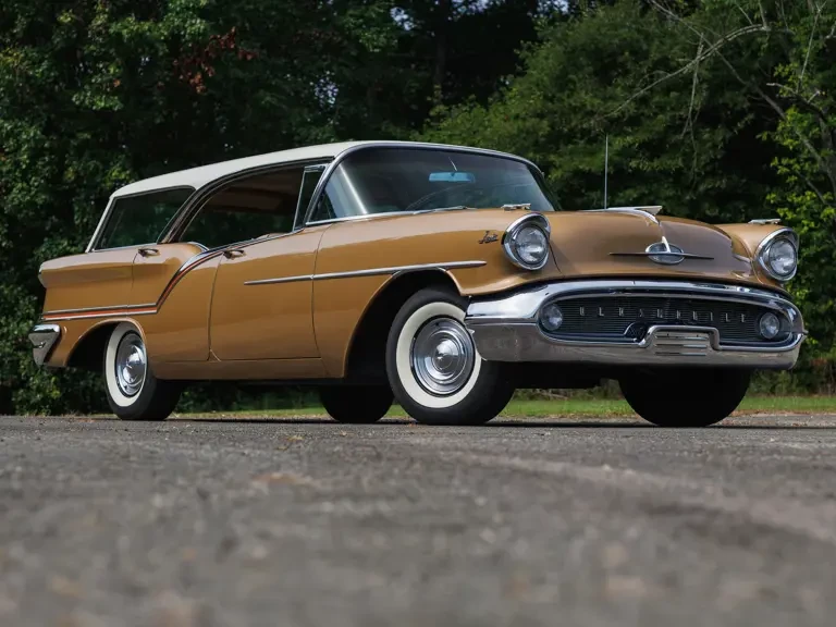 1957 Oldsmobile 88 - Image 30 of 31