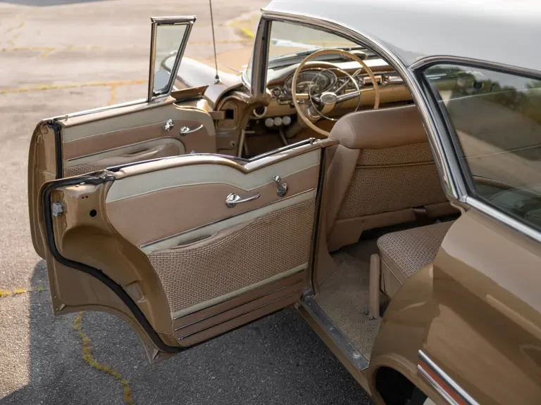 1957 Oldsmobile 88 - Image 25 of 31