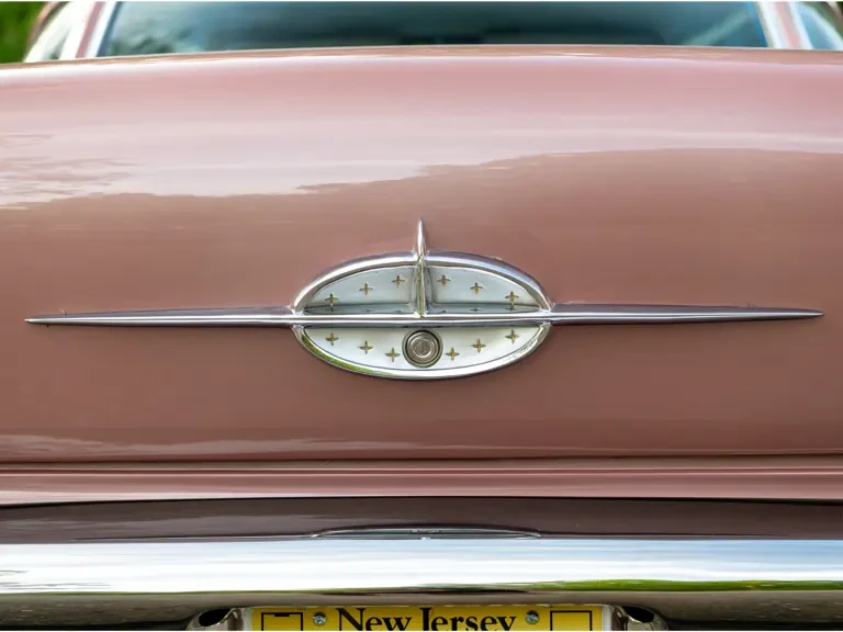 1957 Oldsmobile 88 - Image 21 of 31