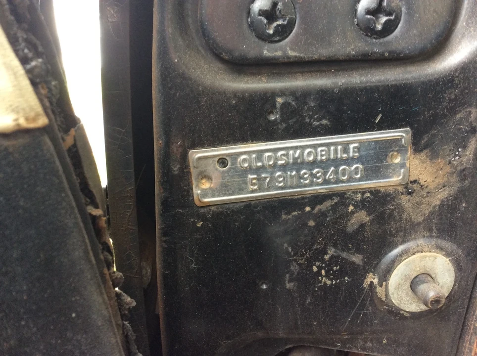1957 Oldsmobile 98 - Image 12 of 20
