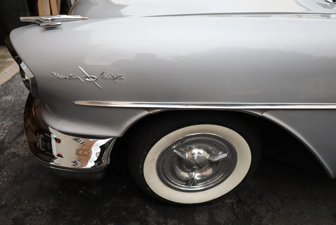 1957 Oldsmobile 98 - Image 8 of 21