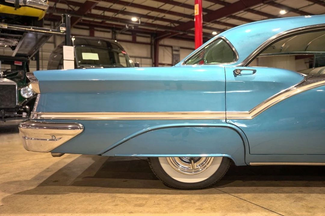 1957 Oldsmobile 98 - Image 9 of 12