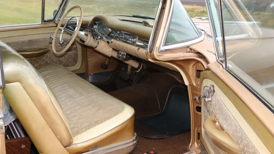 1957 Oldsmobile Starfire - Image 5 of 12