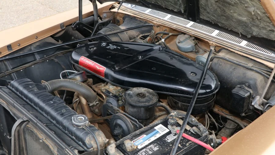 1957 Oldsmobile Starfire - Image 6 of 12