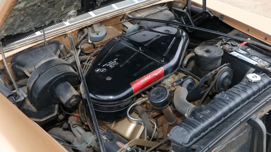 1957 Oldsmobile Starfire - Image 7 of 12