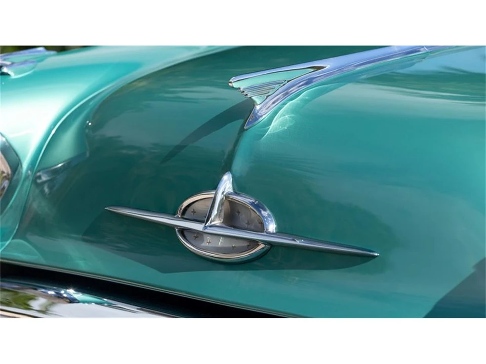 1957 Oldsmobile Starfire - Image 2 of 31