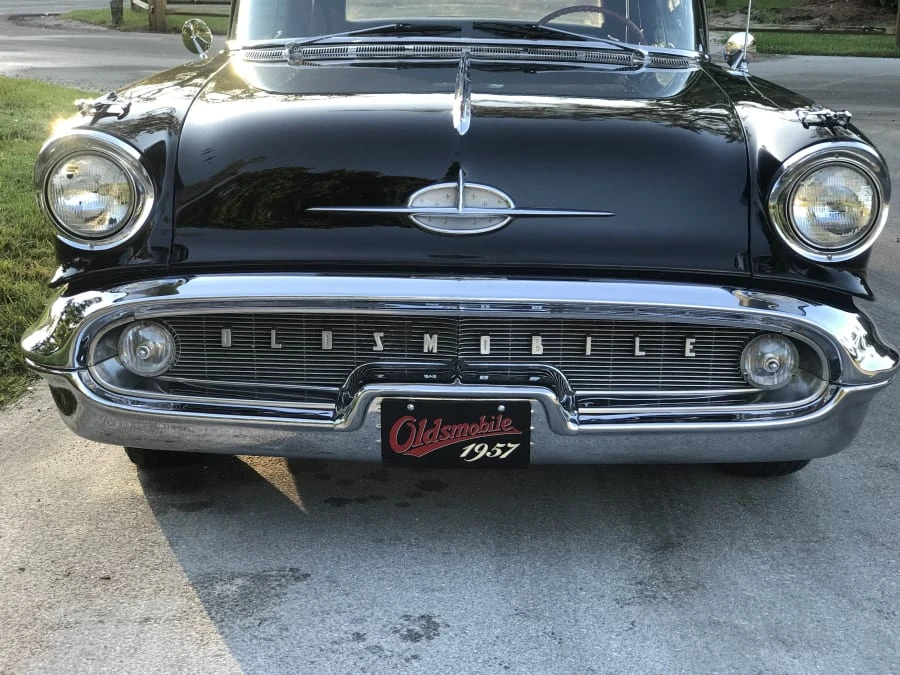 1957 Oldsmobile 98 - Image 8 of 12