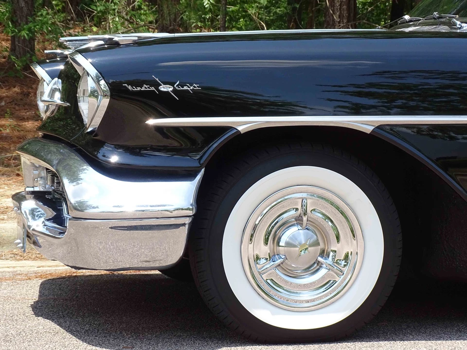 1957 Oldsmobile 98 - Image 16 of 31