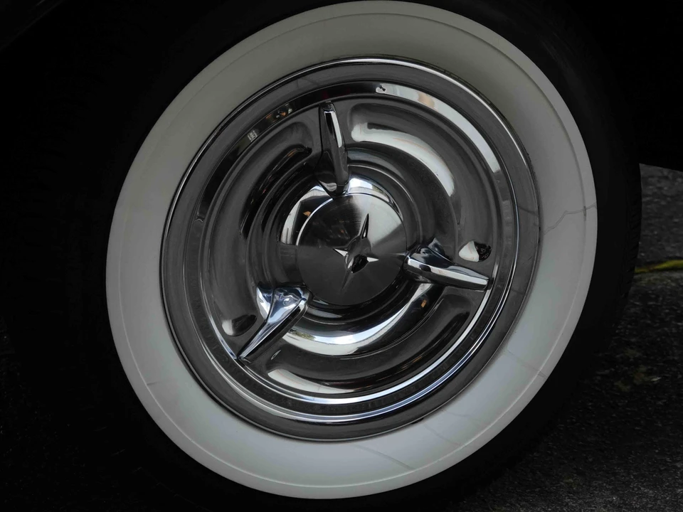 1957 Oldsmobile 98 - Image 20 of 31