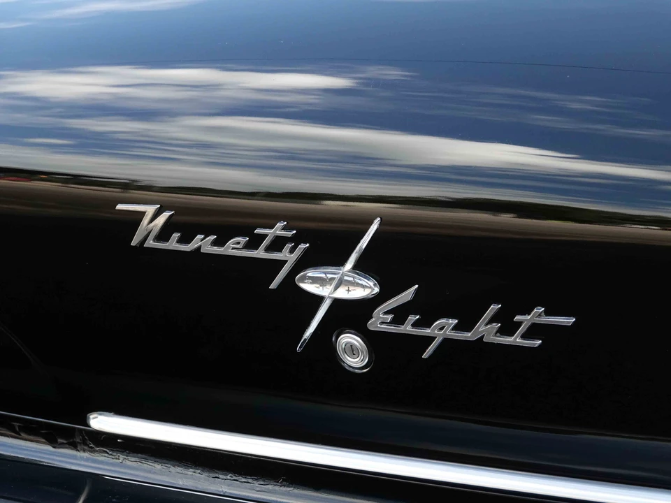 1957 Oldsmobile 98 - Image 22 of 31