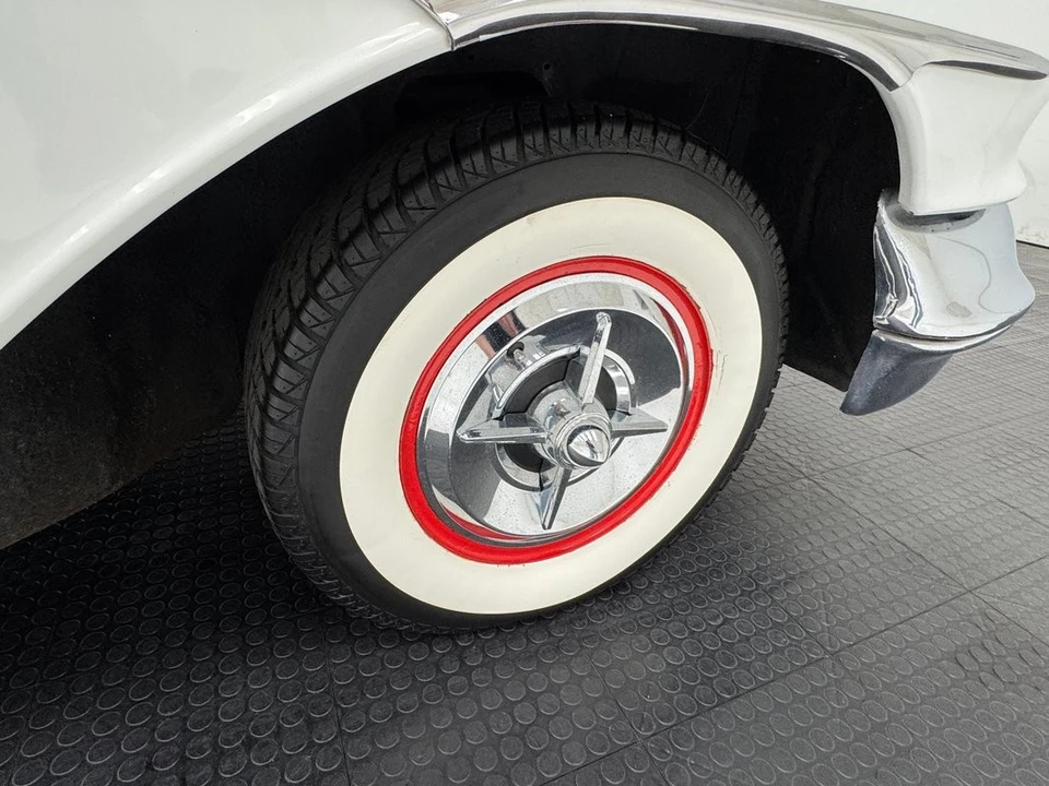 1957 Oldsmobile 88 - Image 24 of 31