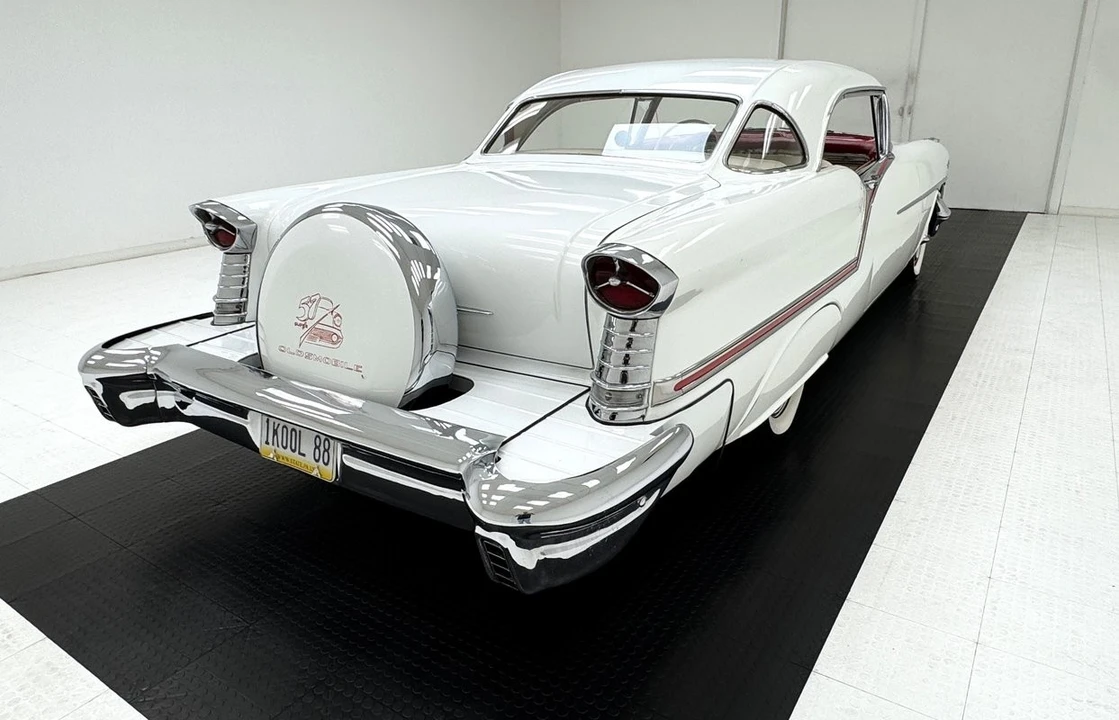 1957 Oldsmobile 88 - Image 5 of 31